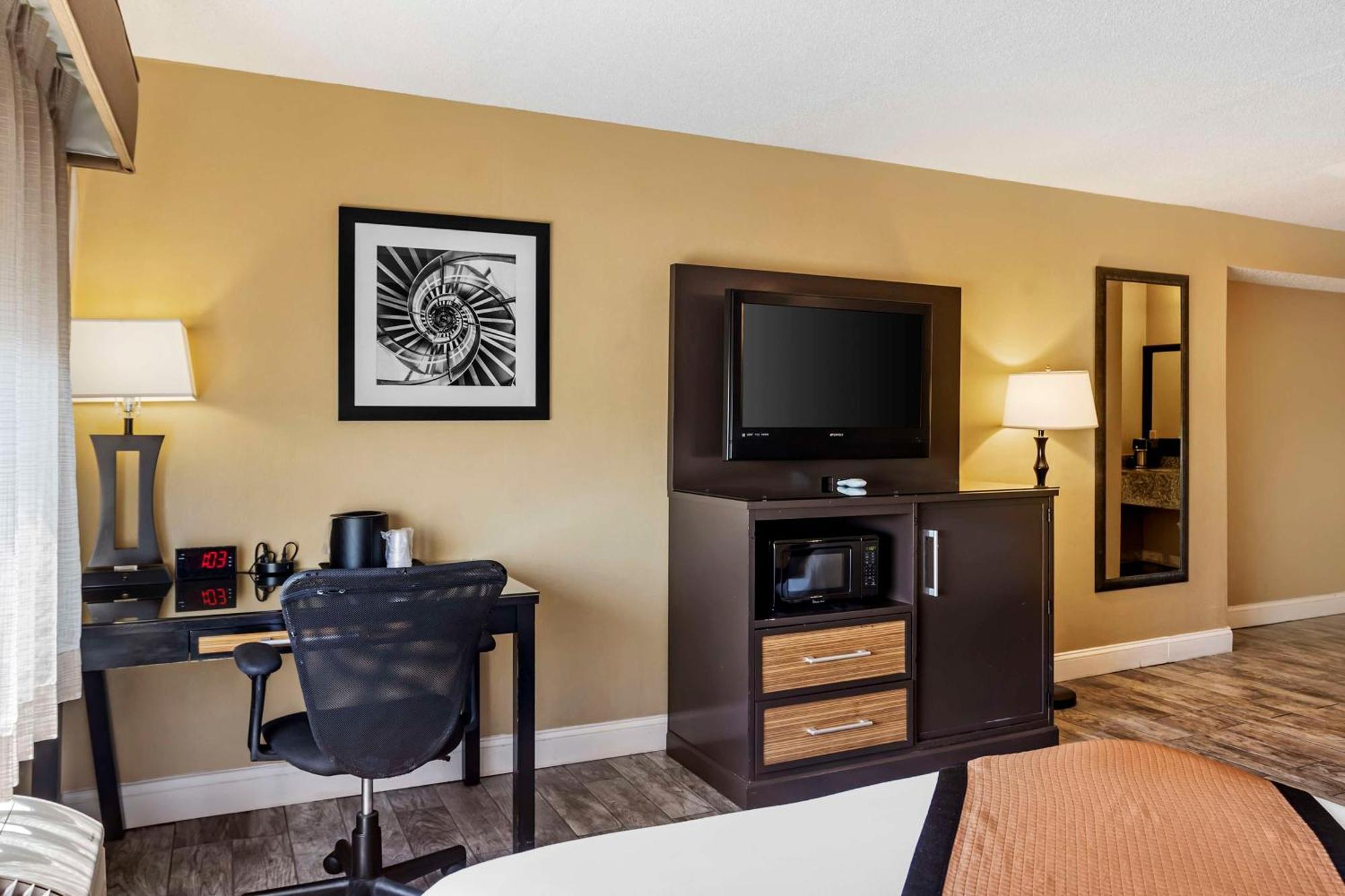 Best Western Plus Newark Airport West Exteriör bild